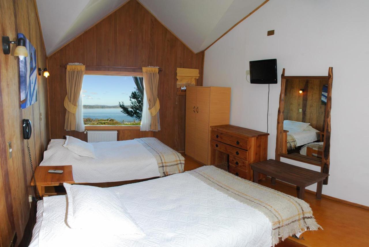 Hotel Faros Del Sur Ancud Exterior photo