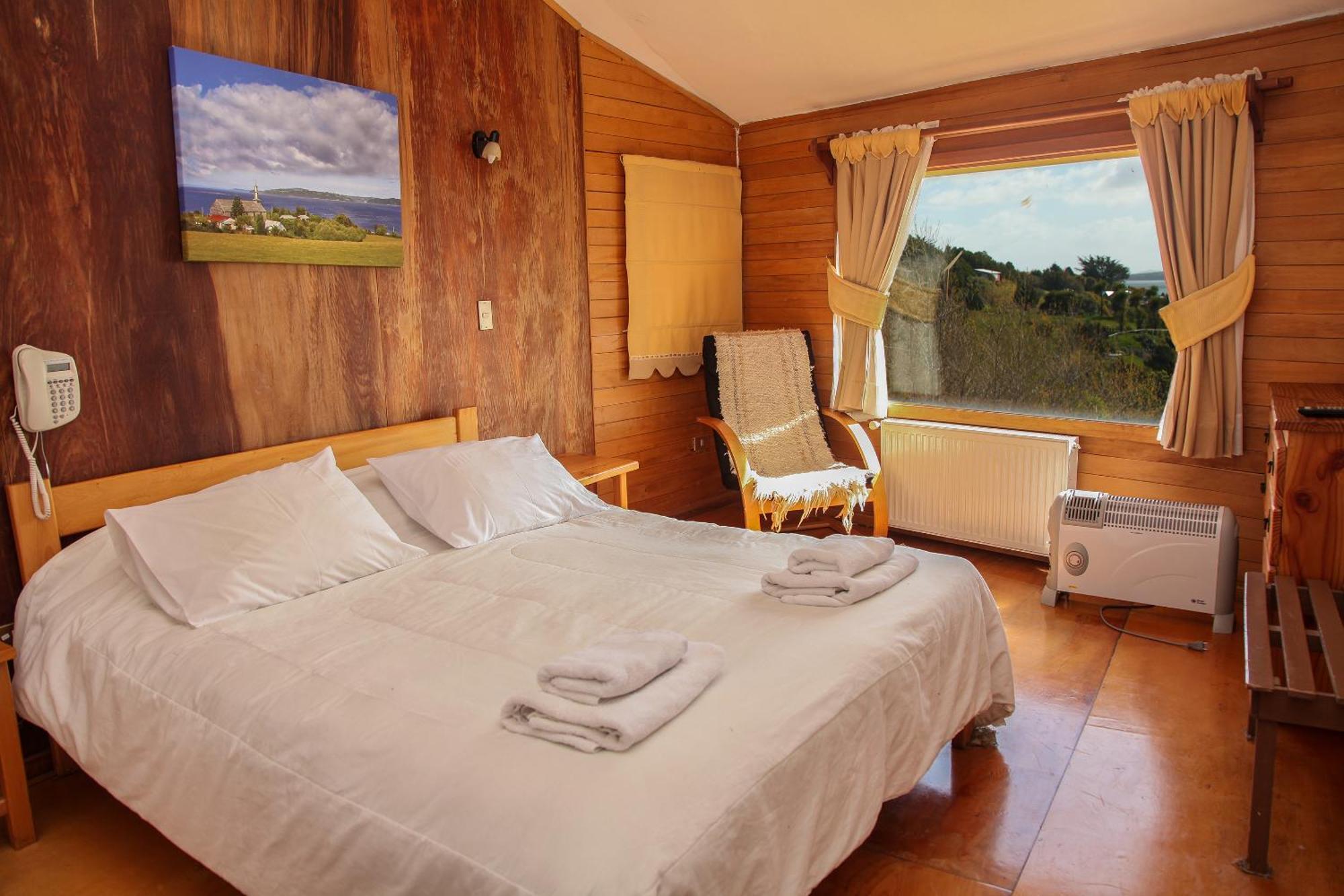 Hotel Faros Del Sur Ancud Exterior photo